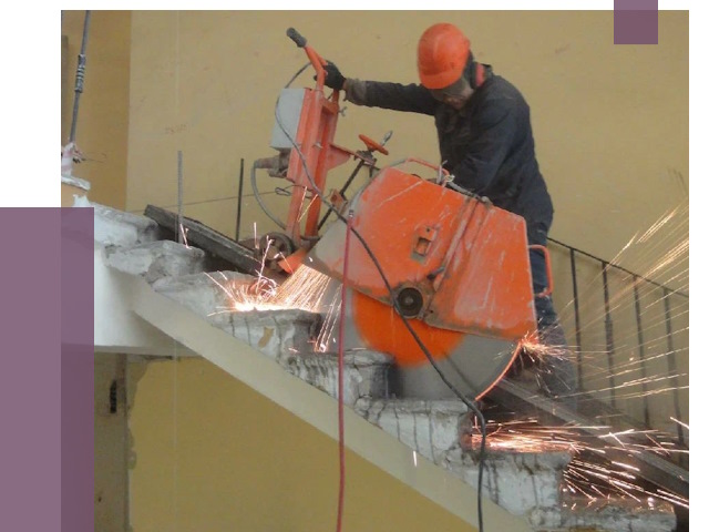 Демонтаж бетонных лестниц в Мегионе от 4691 руб. за м2 | ПРОЛЁТ-Мго