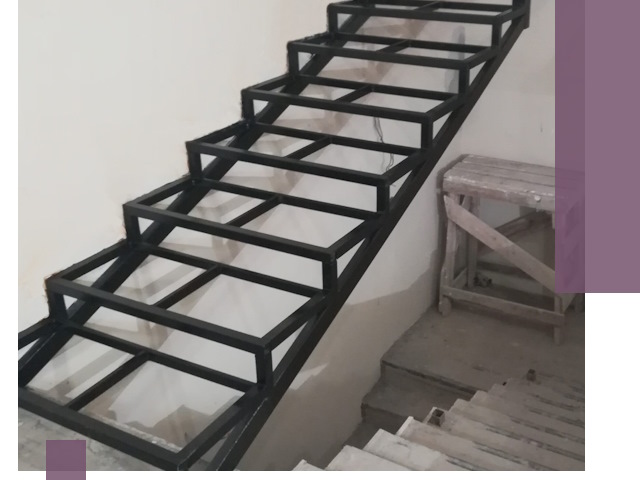 Демонтаж лестниц на металлокаркасе в Мегионе: быстрый вывоз и разбор