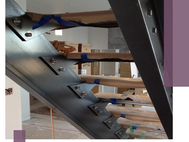 Усиление лестничных конструкций и усиление опор в Мегионе