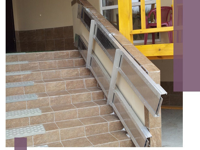 Откидные пандусы под ключ в Мегионе — монтаж и демонтаж