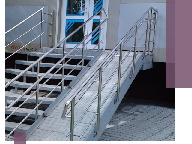 Пандус на крыльцо под ключ в Мегионе: монтаж и изготовление