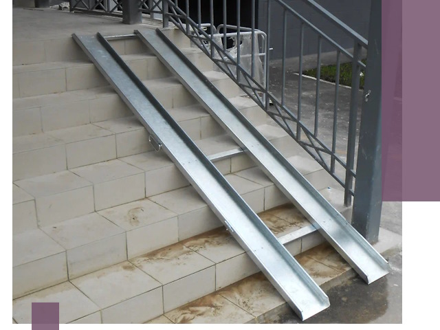 Пандусы для детских колясок в Мегионе: изготовление и монтаж