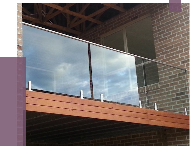 Стеклянные парапеты на крыше и террасе в Мегионе от 11728 руб. | ПРОЛЁТ-Мго