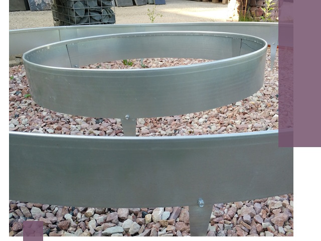 Нержавеющие бордюры под ключ в Мегионе — изготовление и монтаж